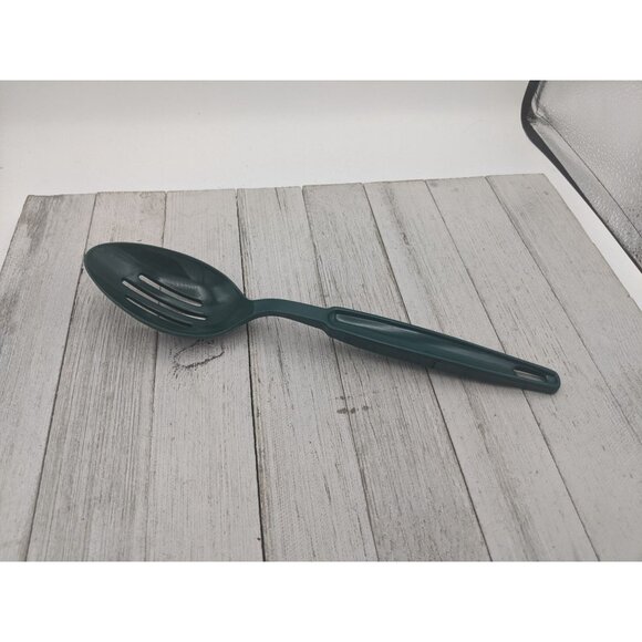 Vintage Nylon Ware No 656 Green Nylon Plastic Slotted Spoon 11" - Picture 1 of 7